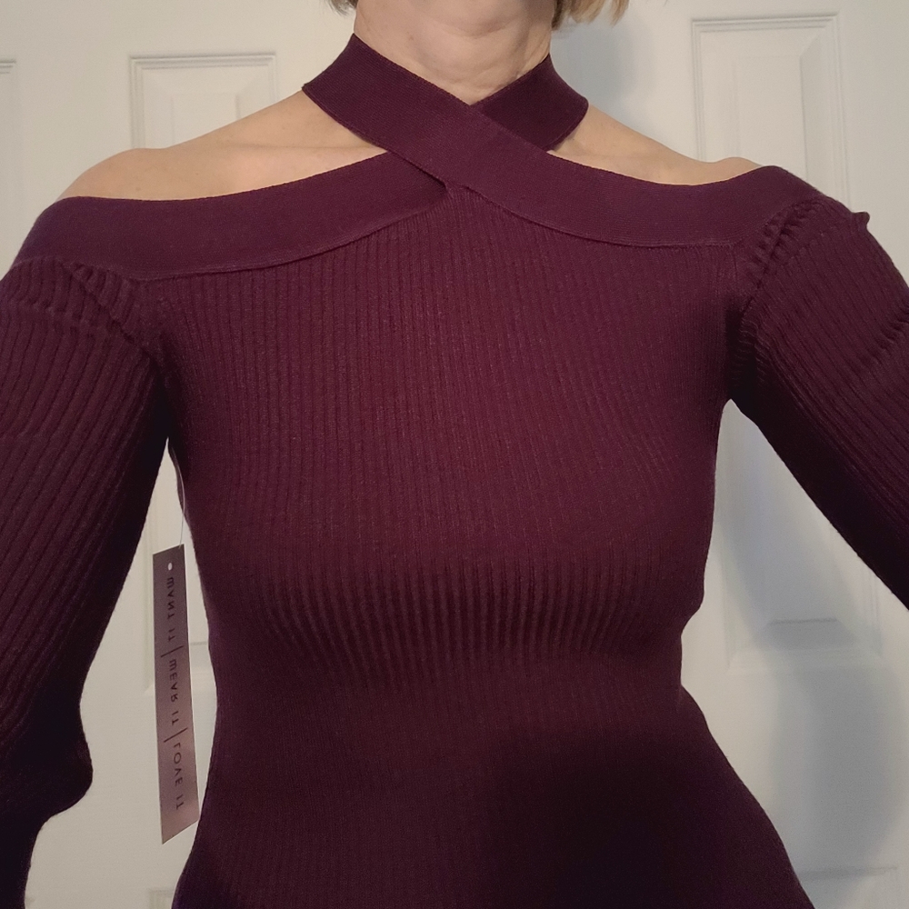 WOMEN'S OFF SHOULDER TOP - NEW